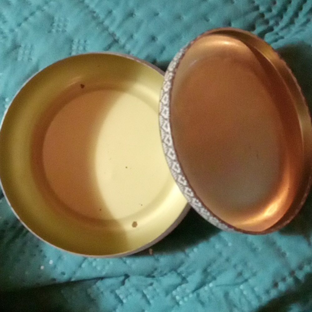 Vintage meister powder tin - Picture 2 of 5